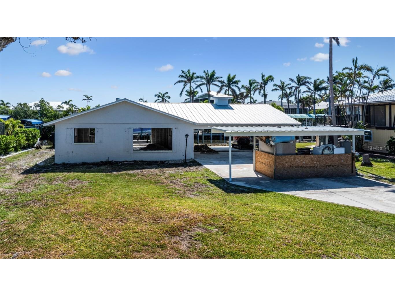 2560 Baybreeze Street Saint James City FL 33956 - PHILIPS CANAL C7508625 image14