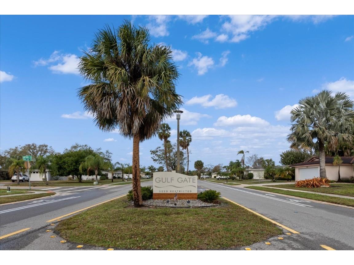 2560 Bispham Road Sarasota FL 34231 A4600376 image48