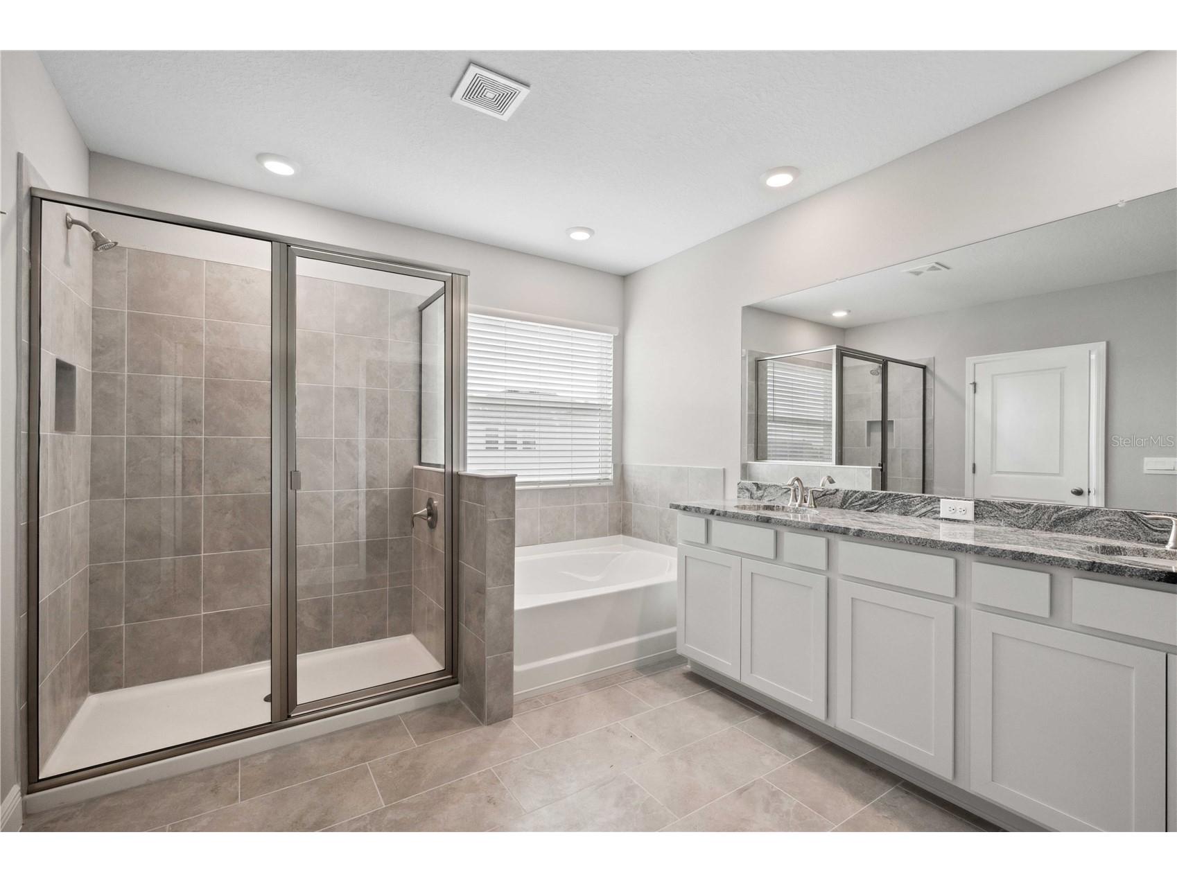 2560 Warren Acres Boulevard Wesley Chapel FL 33543 TB8514433 image21