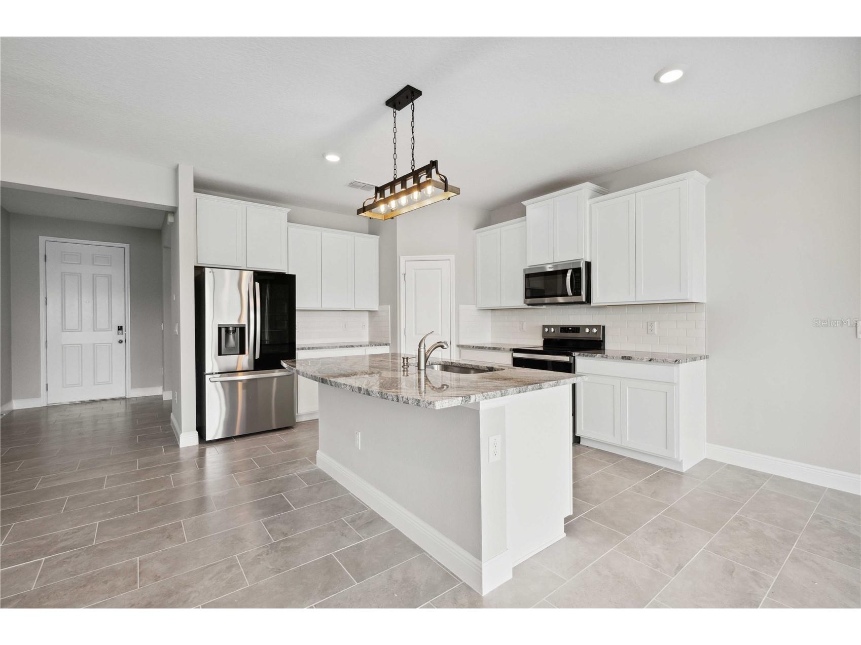 2560 Warren Acres Boulevard Wesley Chapel FL 33543 TB8514433 image8