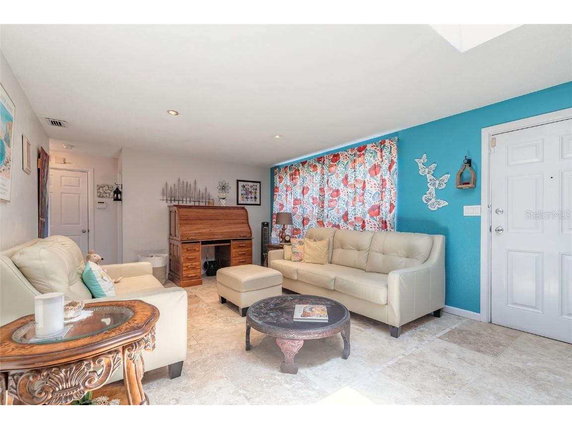 2560 Yale Road South Daytona FL 32119 FC311430 image11