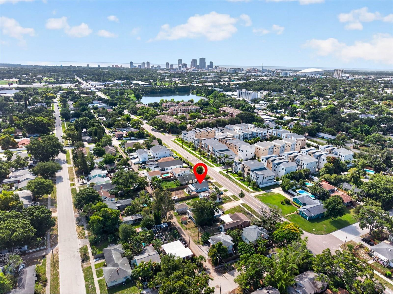 2561 13th Avenue N Saint Petersburg FL 33713 TB8513114 image26