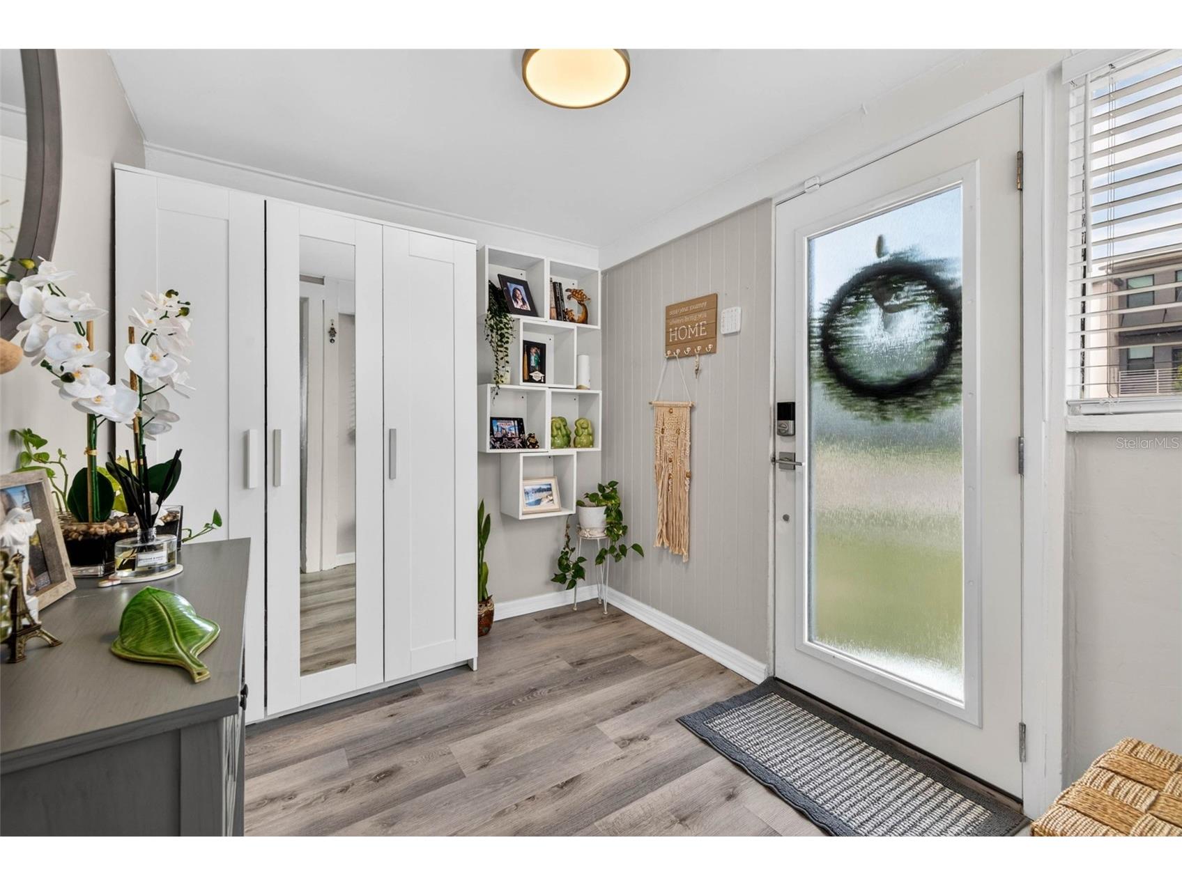 2561 13th Avenue N Saint Petersburg FL 33713 TB8513114 image3