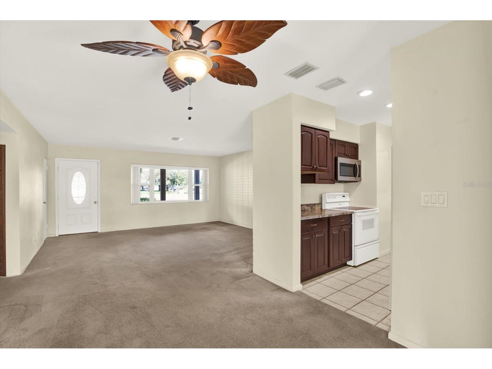 2561 58th Street N Saint Petersburg FL 33710 TB8496330 image14