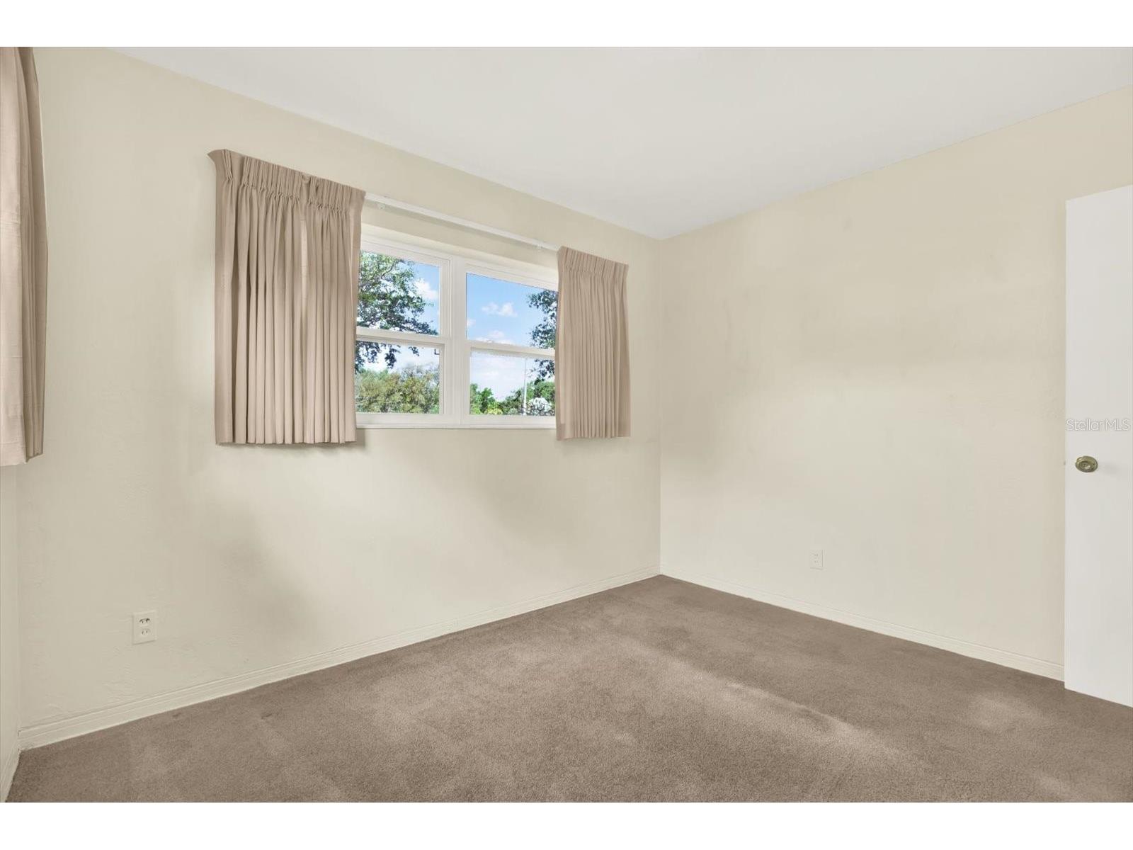 2561 58th Street N Saint Petersburg FL 33710 TB8496330 image21
