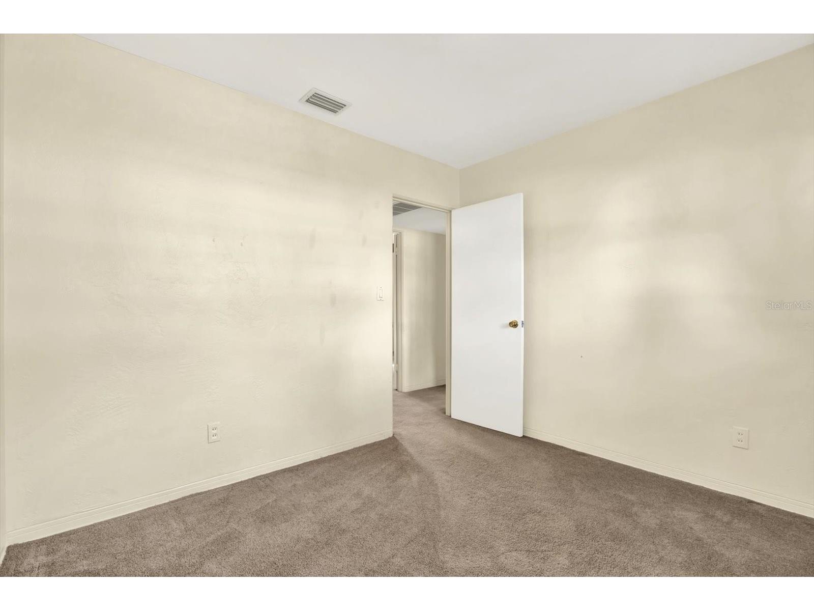 2561 58th Street N Saint Petersburg FL 33710 TB8496330 image25