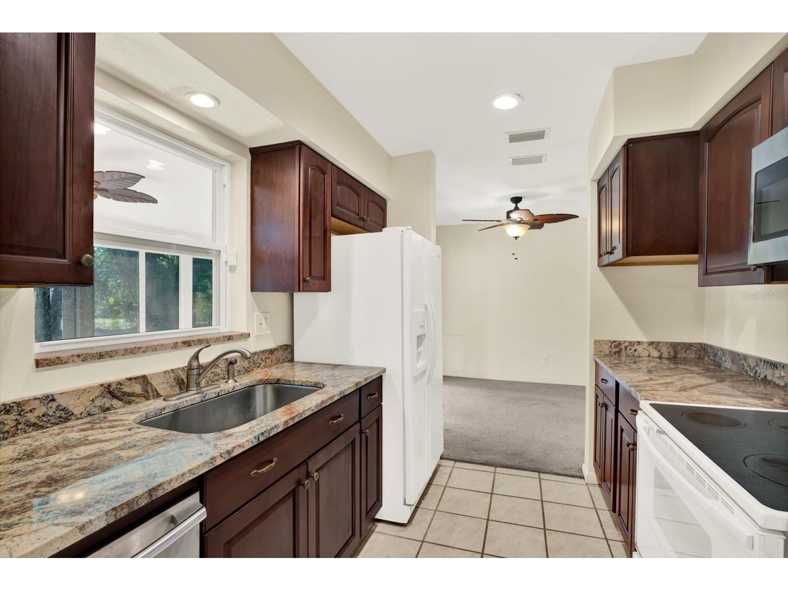 2561 58th Street N Saint Petersburg FL 33710 TB8496330 image6