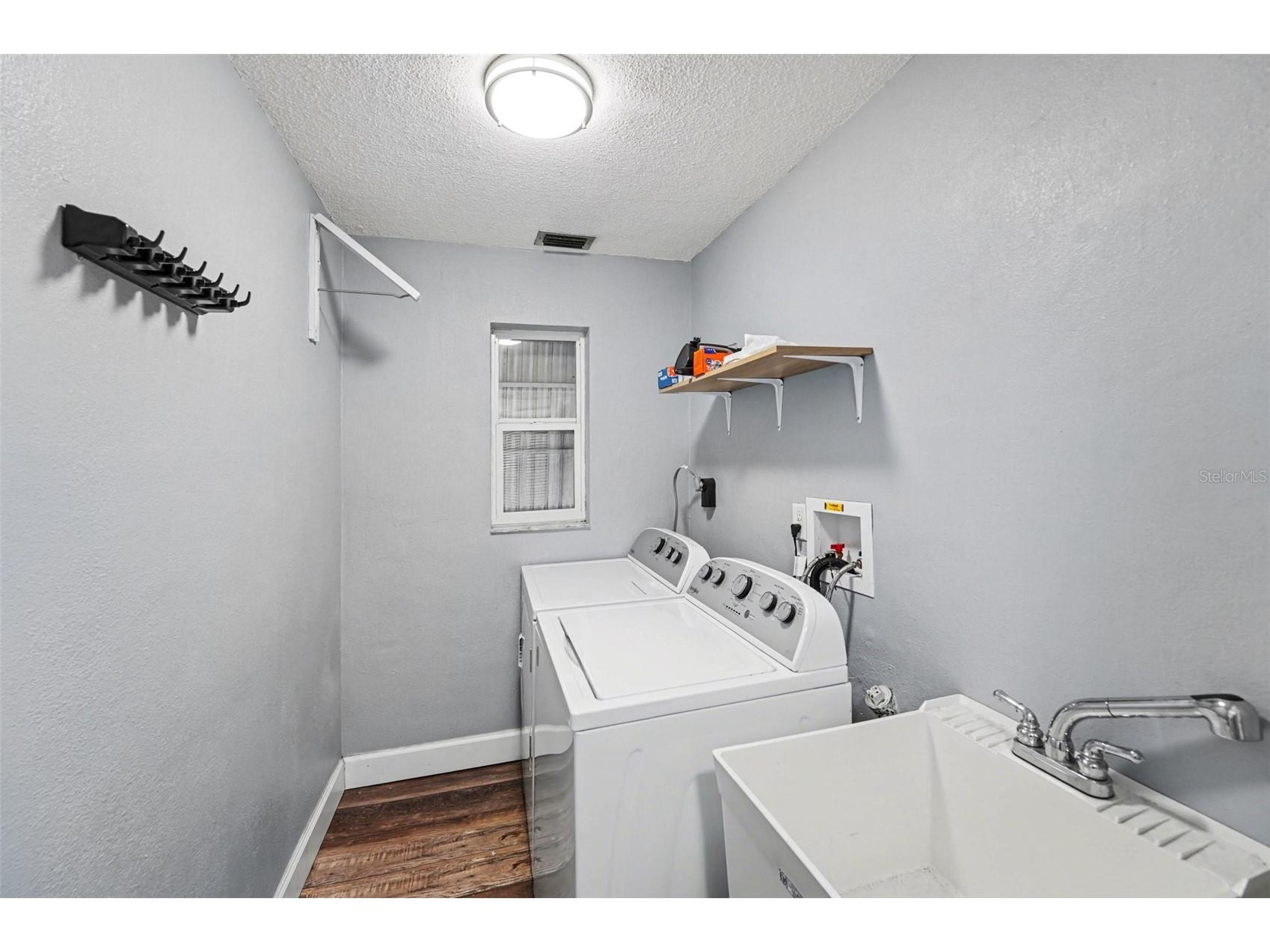2561 Blackwood Circle Clearwater FL 33763 TB8492045 image19