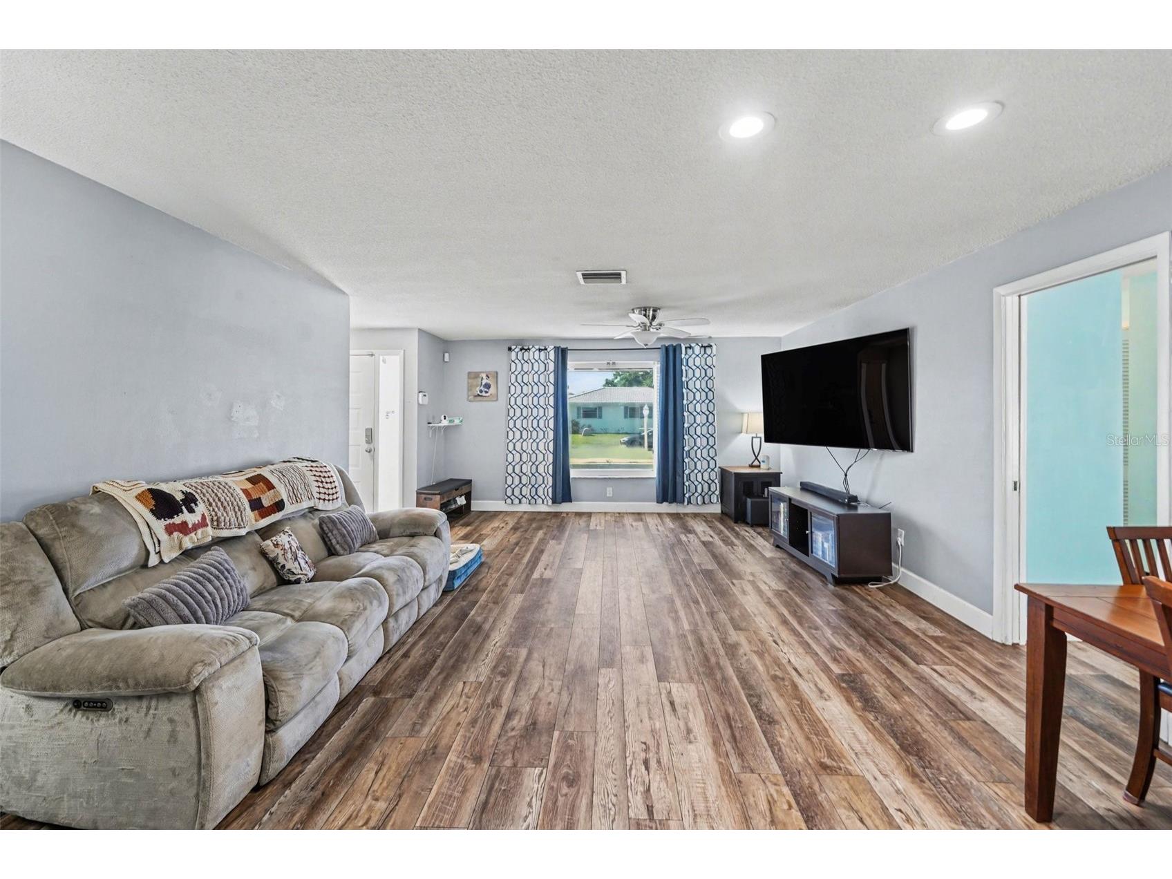 2561 Blackwood Circle Clearwater FL 33763 TB8492045 image7