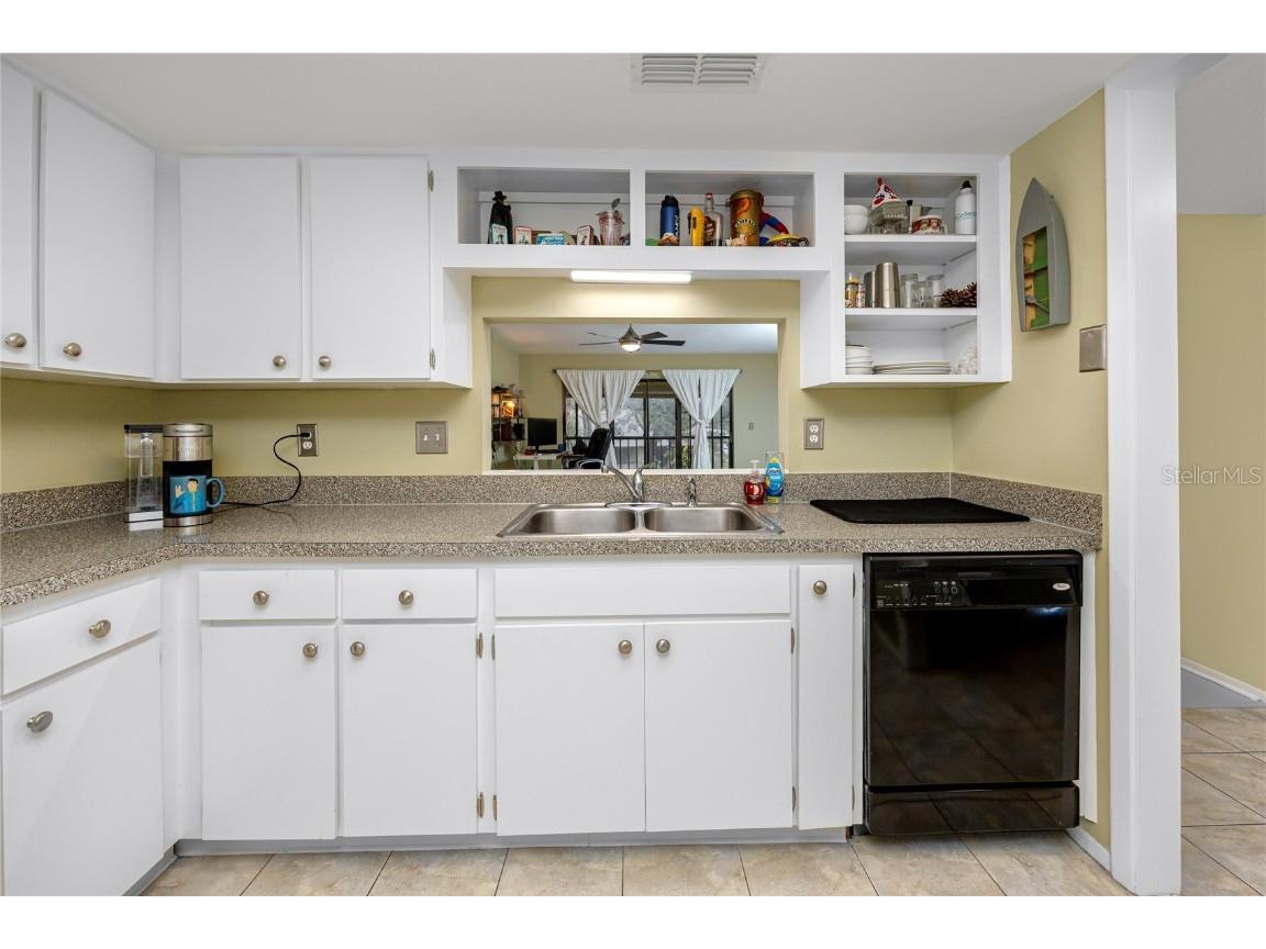 2561 Royal Pines Circle #14H Clearwater FL 33763 TB8448736 image18
