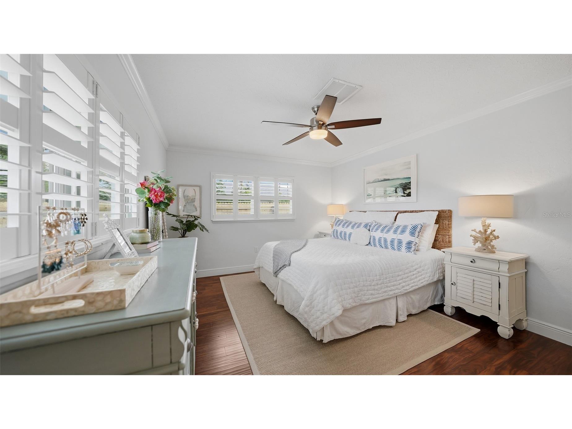 2561 Sunnyside Street Sarasota FL 34239 A4694467 image15