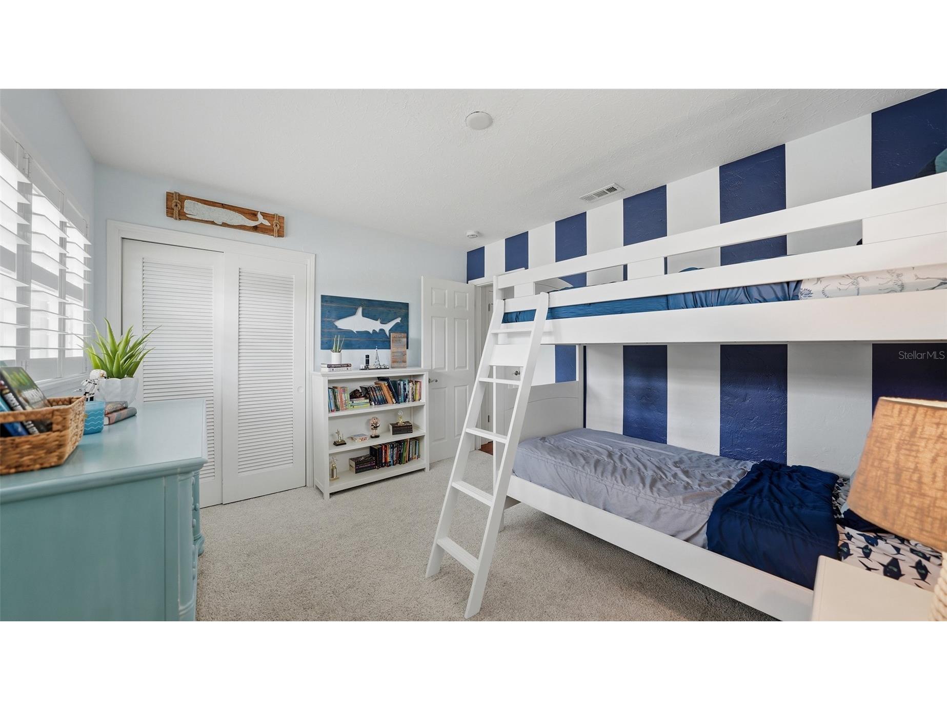 2561 Sunnyside Street Sarasota FL 34239 A4694467 image21