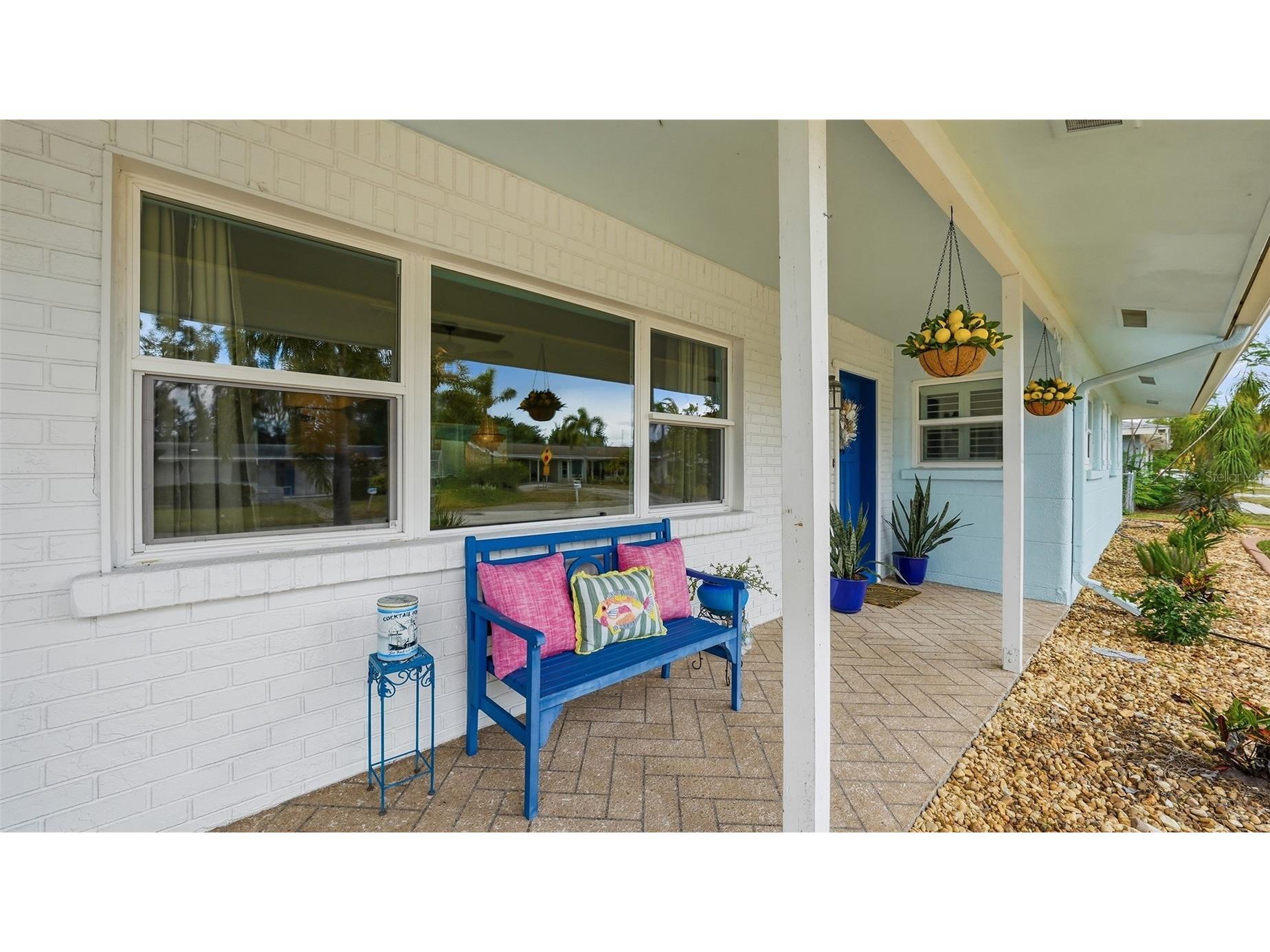 2561 Sunnyside Street Sarasota FL 34239 A4694467 image3