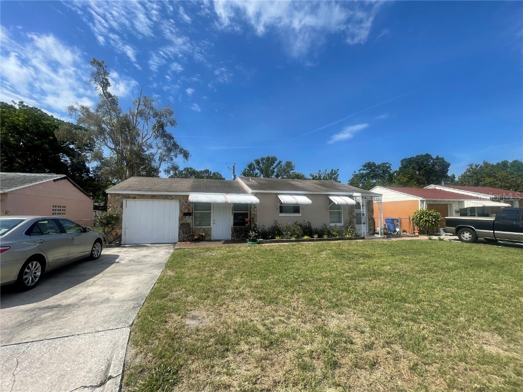 2562 15th Avenue S Saint Petersburg FL 33712 A4574924 image1