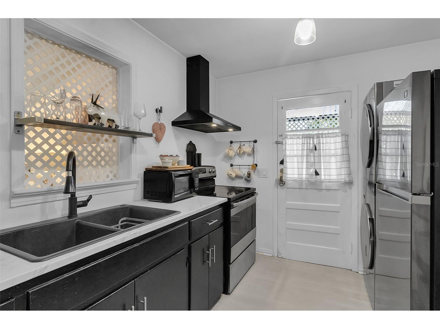 2562 Ashton Road Sarasota FL 34231 A4685871 image15