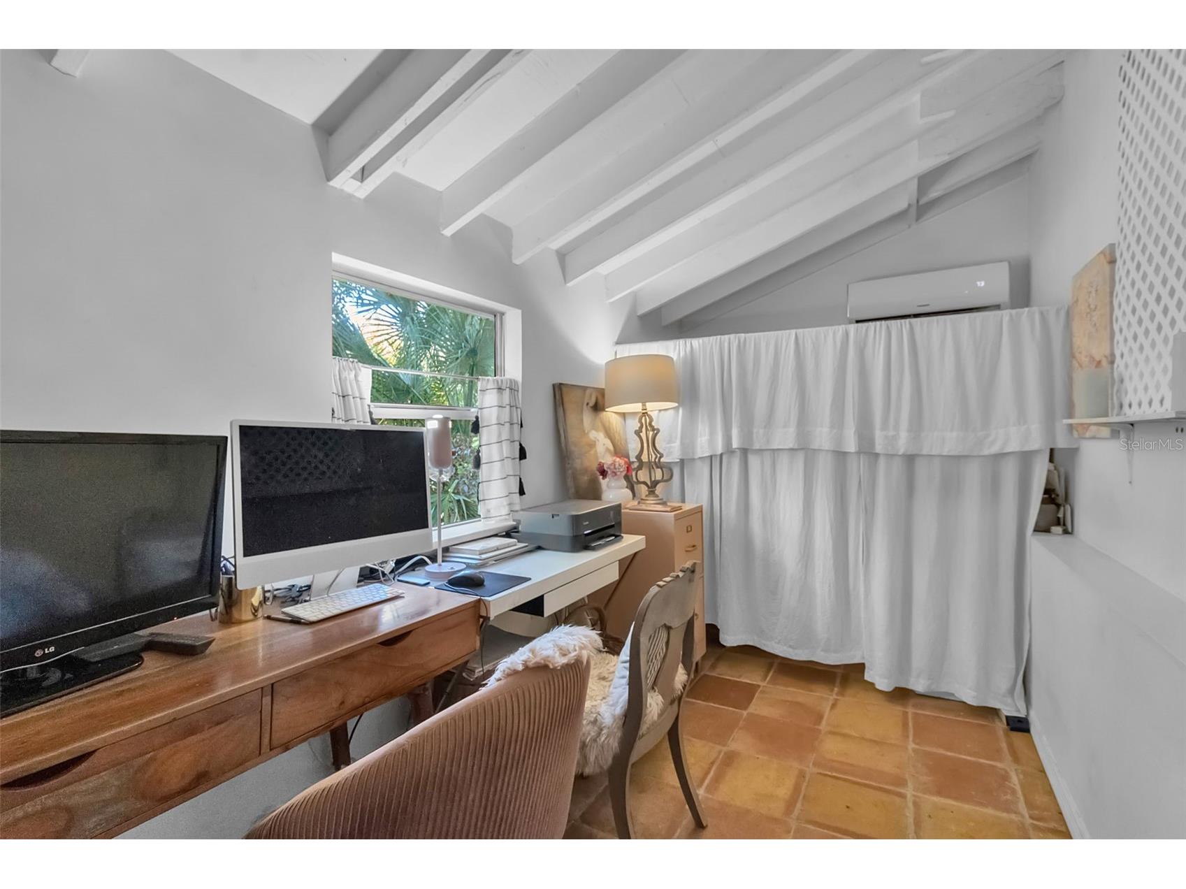 2562 Ashton Road Sarasota FL 34231 A4685871 image23