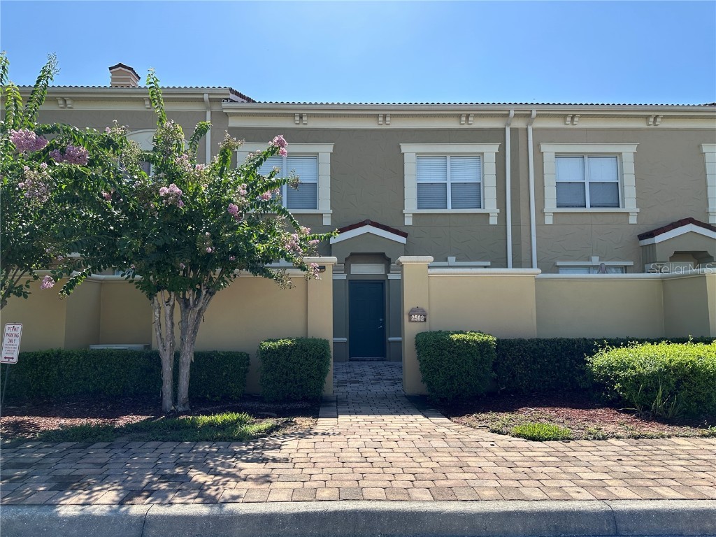 2562 Bella Vista Drive Davenport FL 33897 O6220125 image1