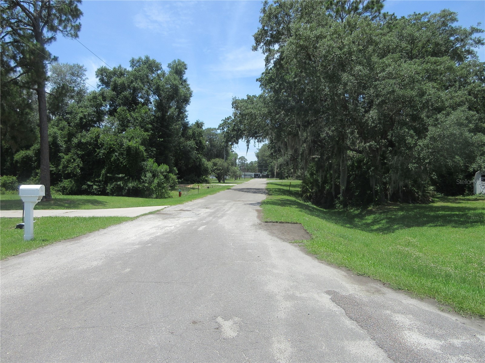 2562 SE 178th Avenue Silver Springs FL 34488 OM725914 image15