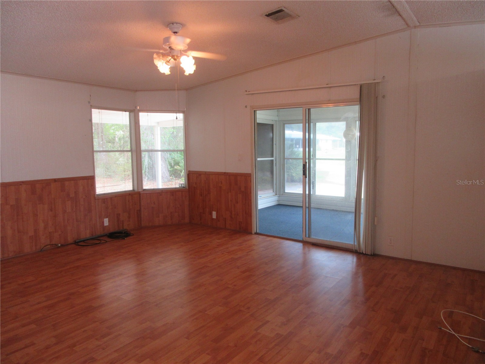 2562 SE 178th Avenue Silver Springs FL 34488 OM725914 image27
