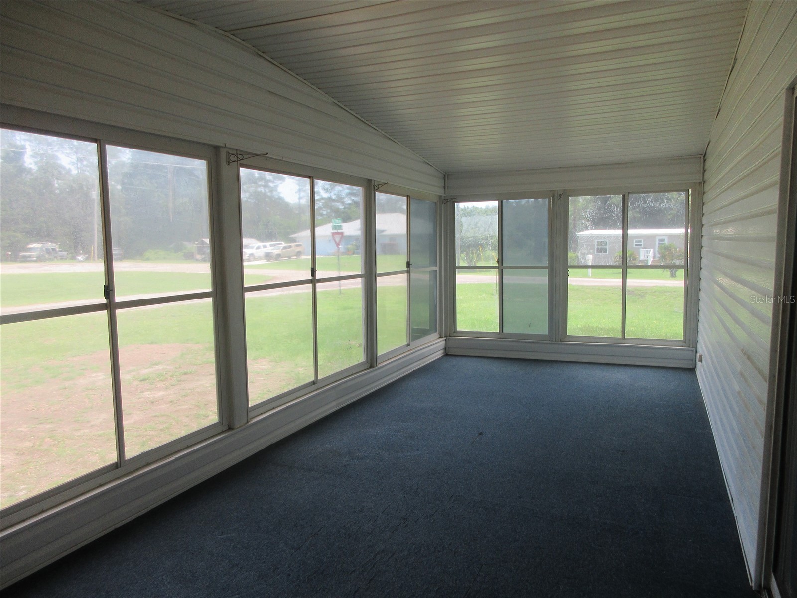 2562 SE 178th Avenue Silver Springs FL 34488 OM725914 image28