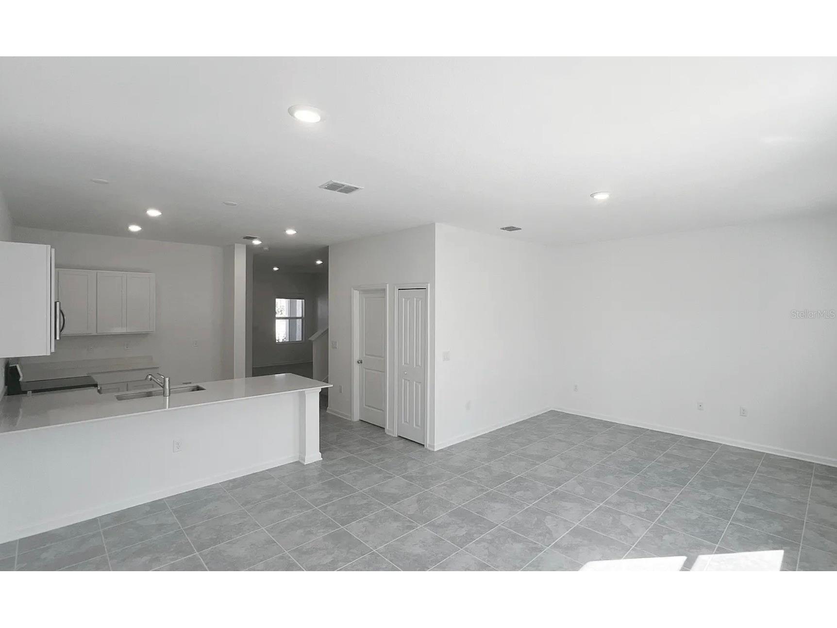2562 Skyline Loop Kissimmee FL 34758 S5149680 image12