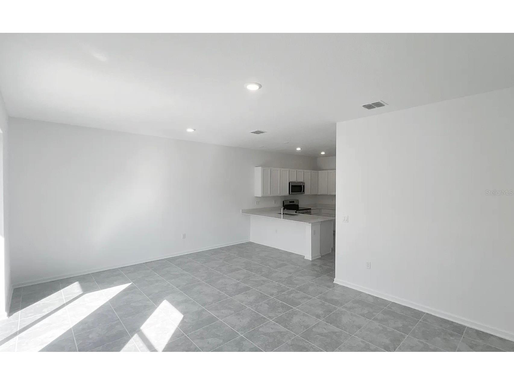 2562 Skyline Loop Kissimmee FL 34758 S5149680 image9