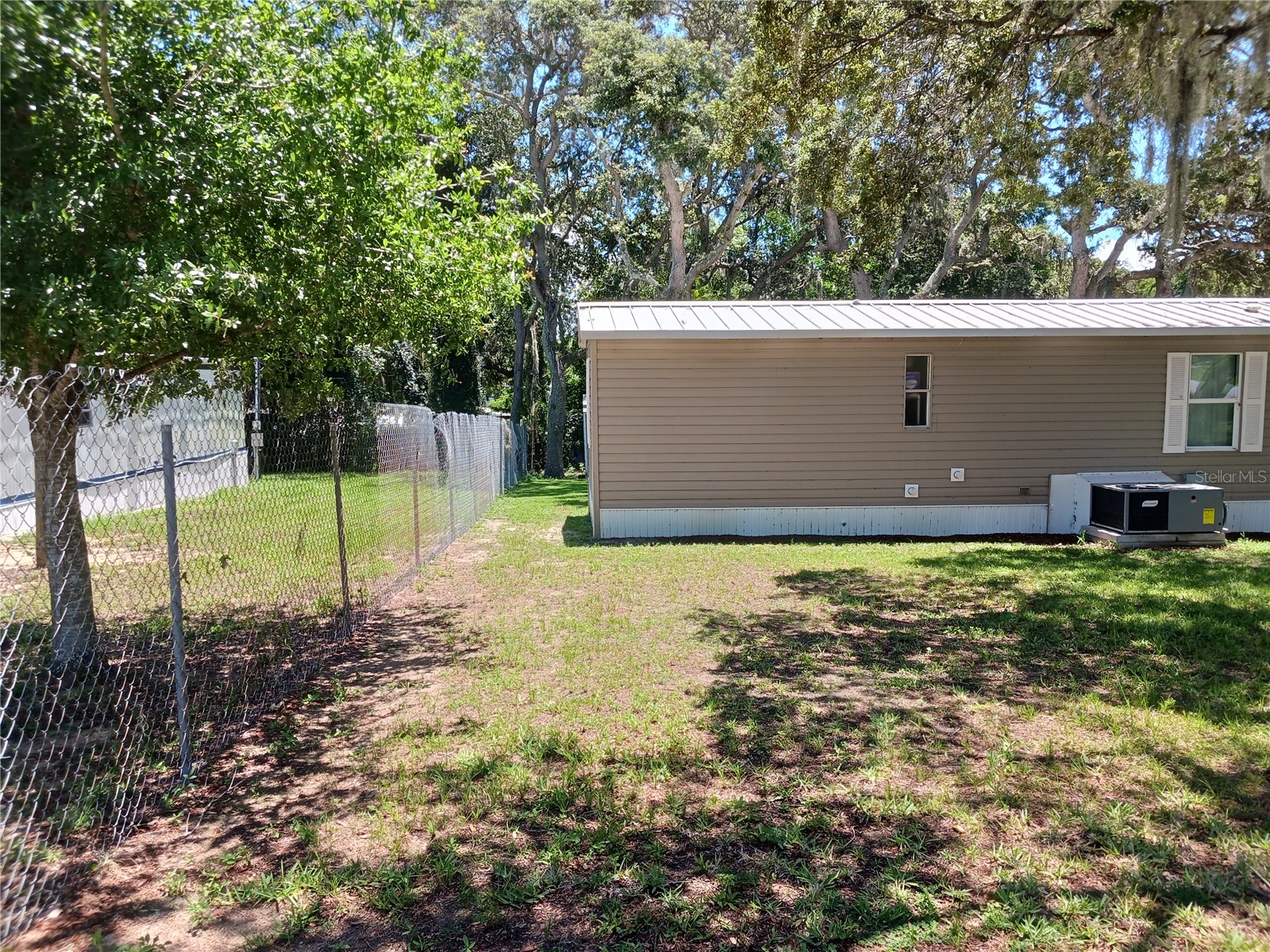 25624 Madison Street Astatula FL 34705 R4910351 image3