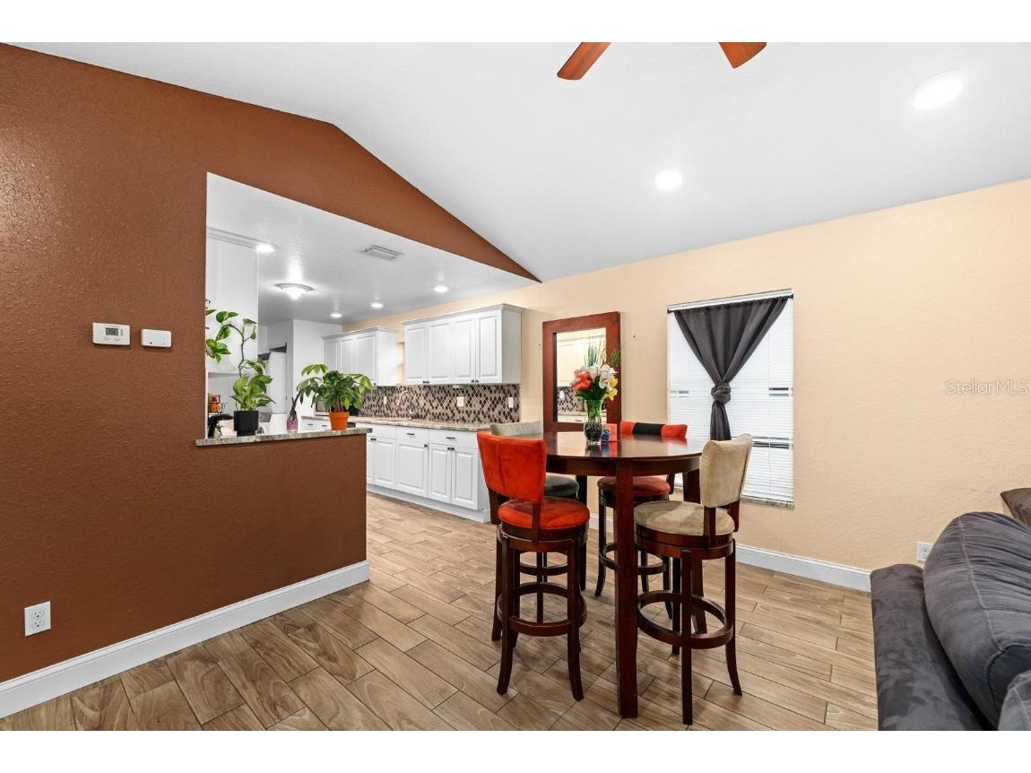 2563 13th Avenue S Saint Petersburg FL 33712 TB8447074 image11