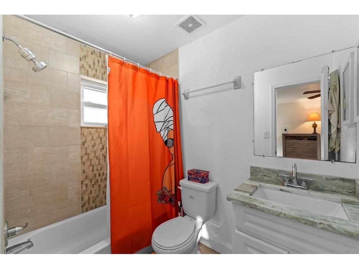 2563 13th Avenue S Saint Petersburg FL 33712 TB8447074 image17