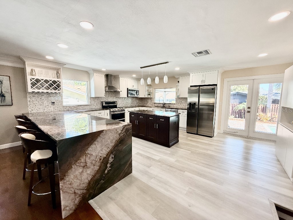 2563 Knotty Pine Way Clearwater FL 33761 TB8477008 image10
