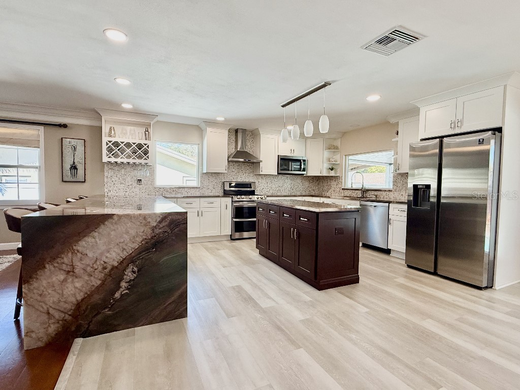 2563 Knotty Pine Way Clearwater FL 33761 TB8477008 image12