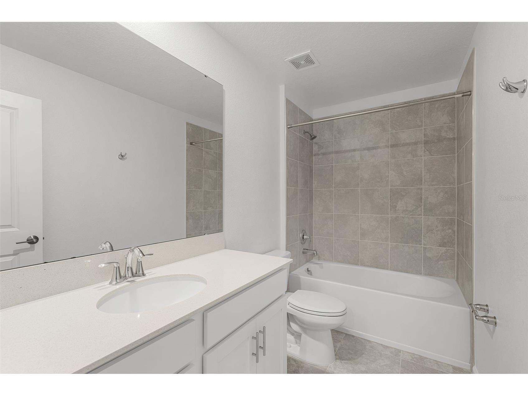2563 Relaxing Lane Kissimmee FL 34744 O6415454 image16