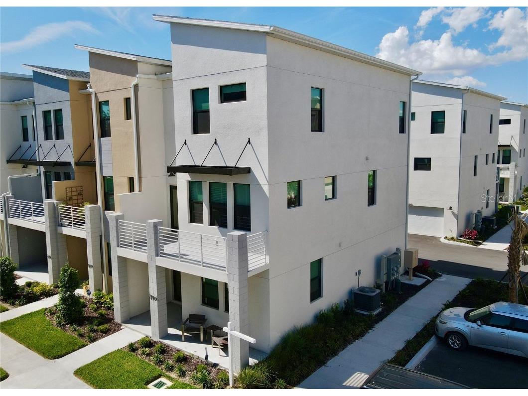 2564 12th Place N Saint Petersburg FL 33713 T3437956 image1