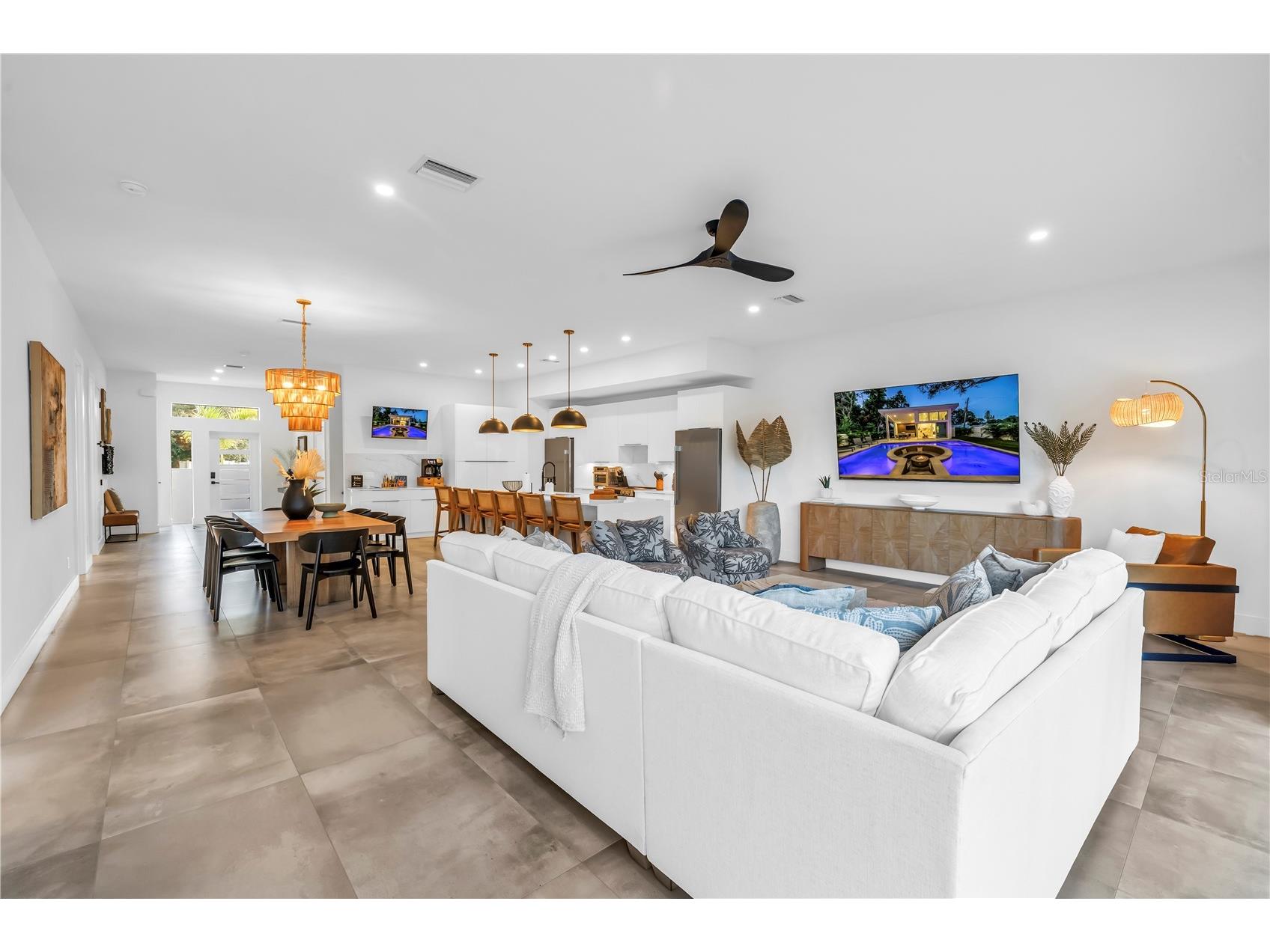 2564 Arlington Street Sarasota FL 34239 A4683569 image15
