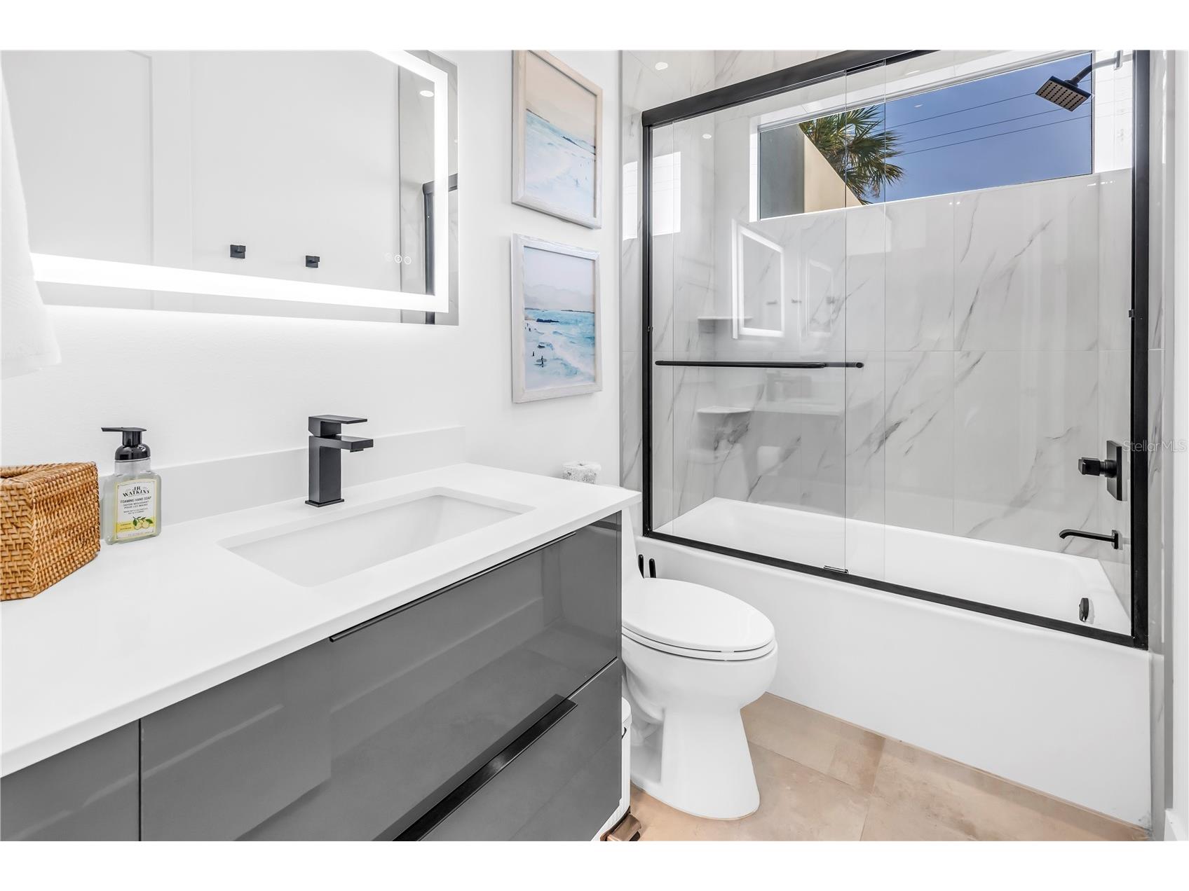 2564 Arlington Street Sarasota FL 34239 A4683569 image20