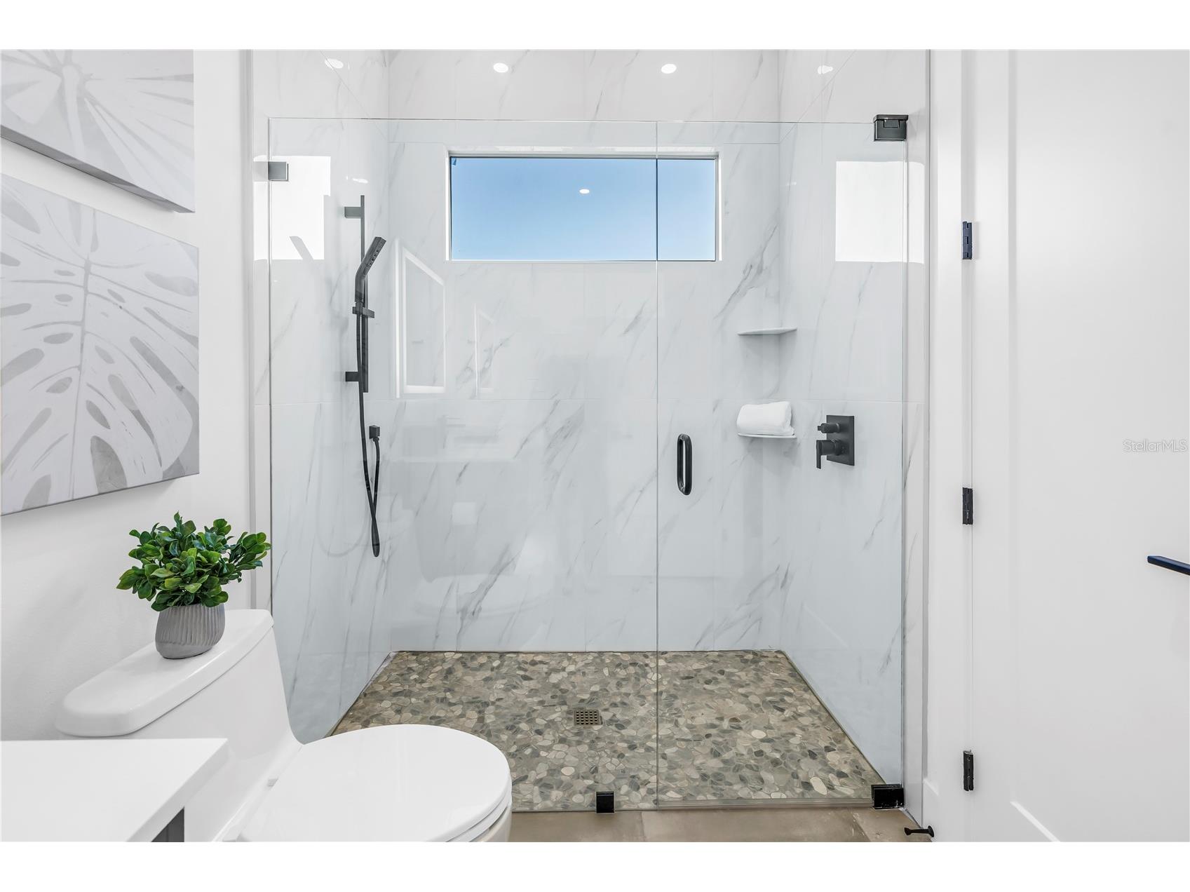 2564 Arlington Street Sarasota FL 34239 A4683569 image29