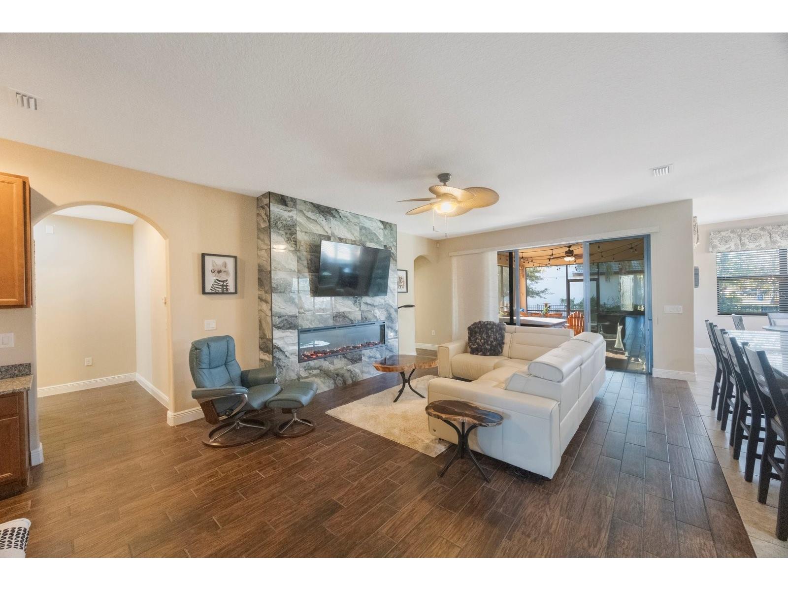 2564 Grand Cypress Boulevard Palm Harbor FL 34684 - LAKE TARPON TB8343321 image12