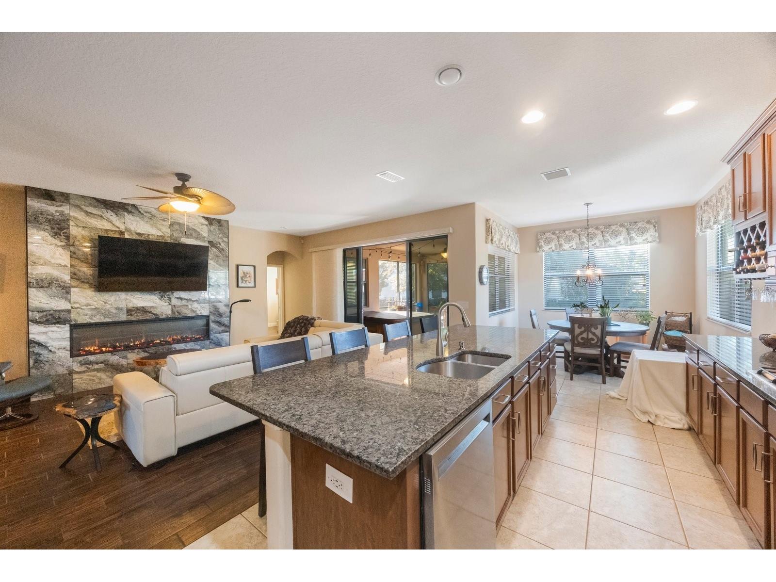 2564 Grand Cypress Boulevard Palm Harbor FL 34684 - LAKE TARPON TB8343321 image20