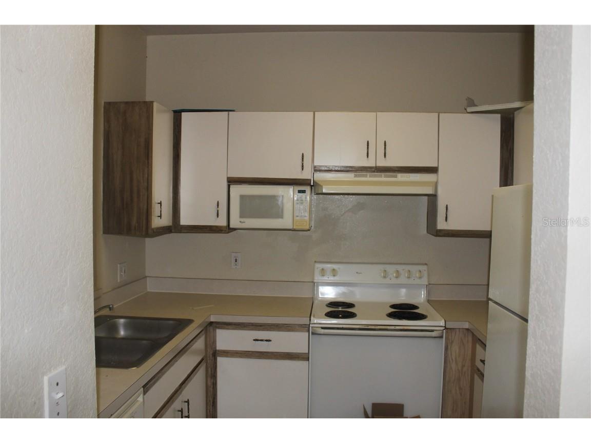 2564 Robert Trent Jones Drive #1310 Orlando FL 32835 O6370646 image5