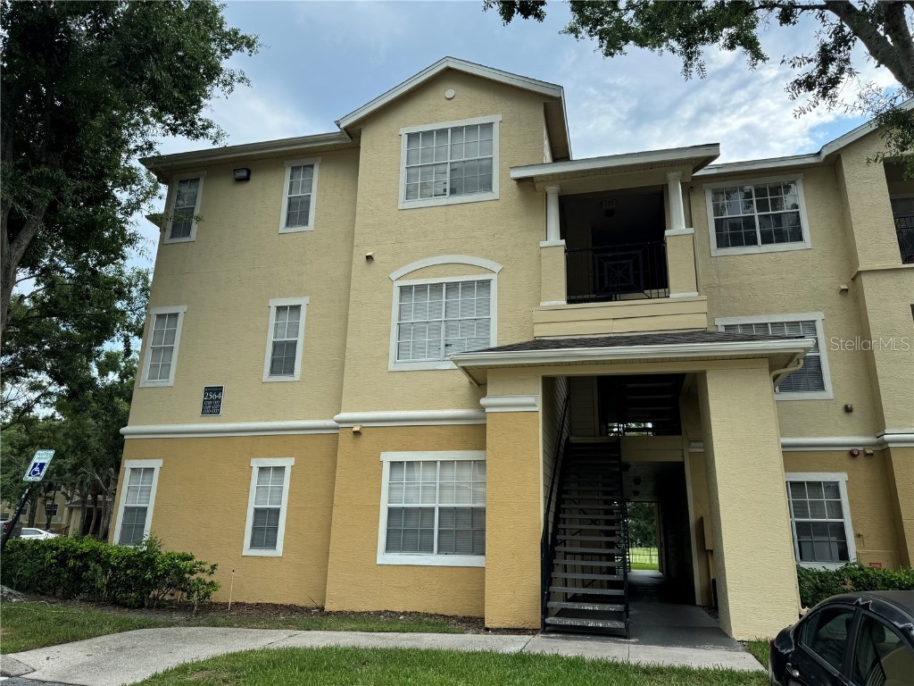 2564 Robert Trent Jones Drive #1323 Orlando FL 32835 O6221467 image1