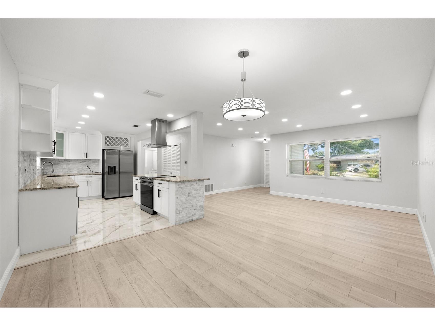 2564 Roberta Street Largo FL 33771 TB8505844 image3