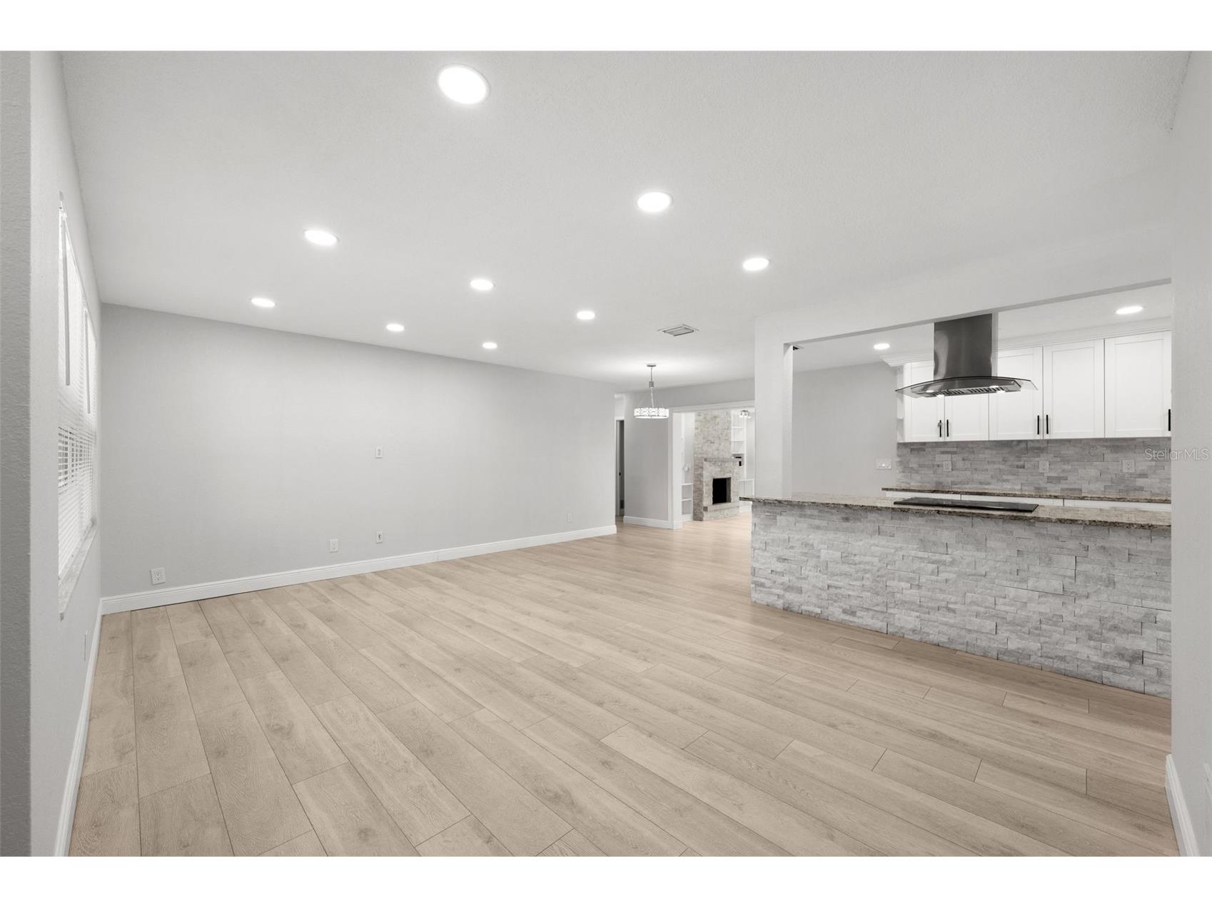 2564 Roberta Street Largo FL 33771 TB8505844 image7