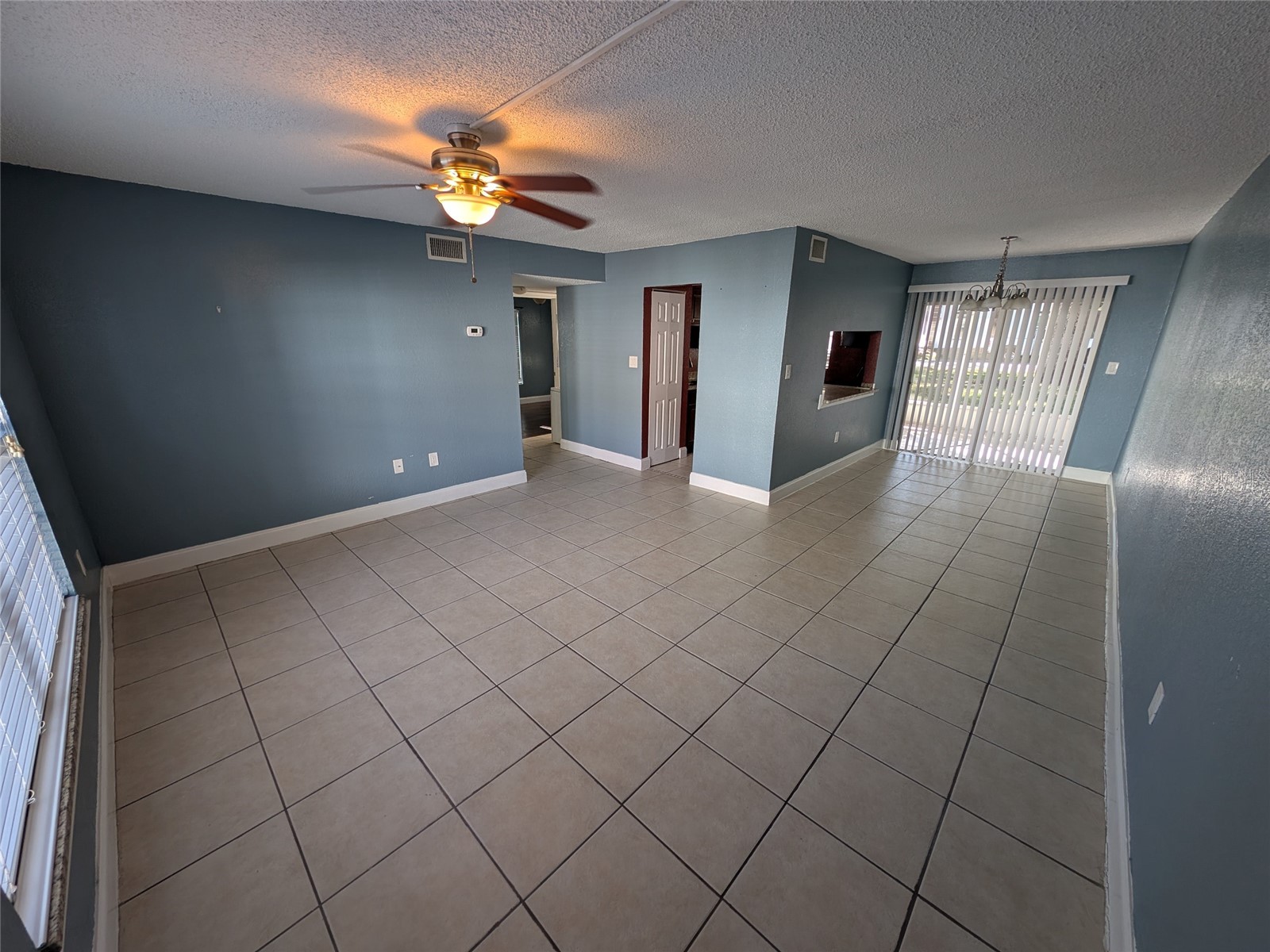 2564 SE 15th Avenue #E Ocala FL 34471 OM715848 image3