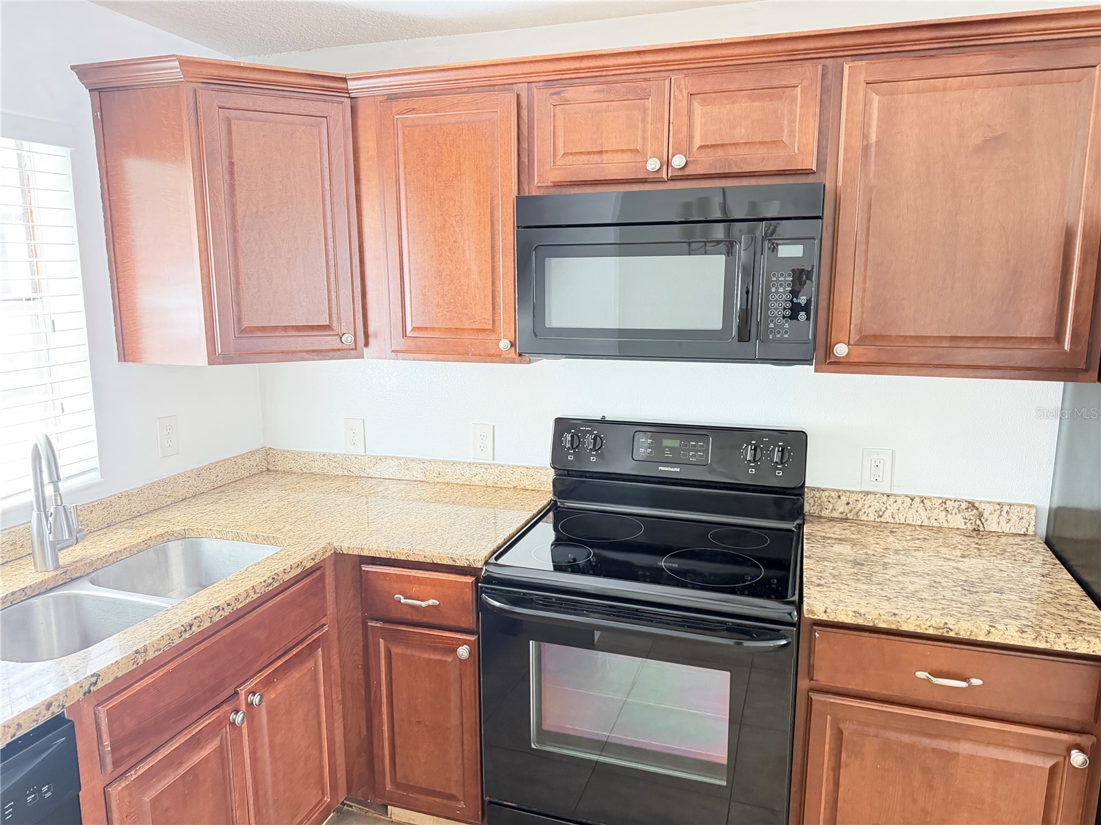 2564 SE 15th Avenue #H Ocala FL 34471 OM726980 image9