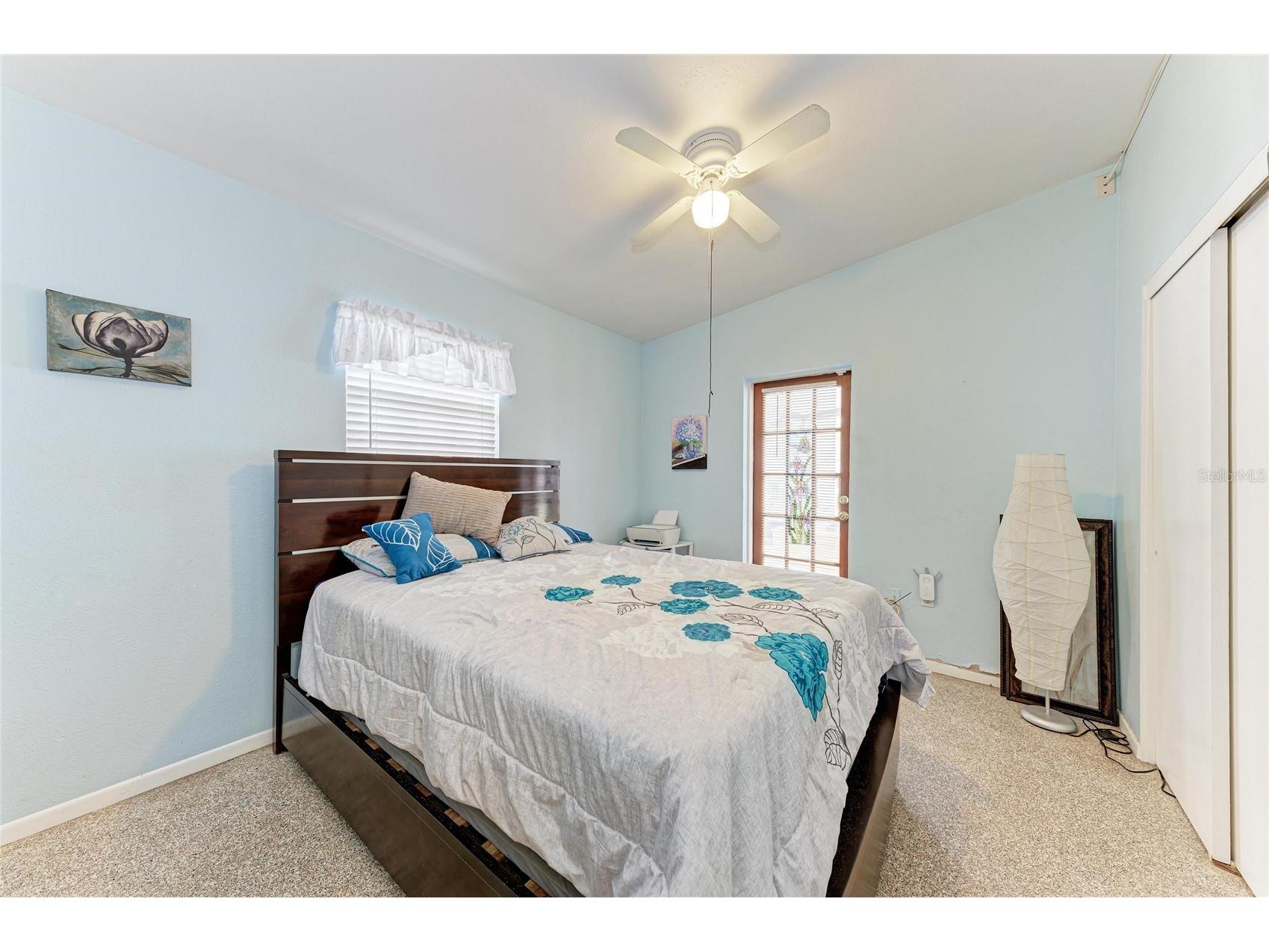 2564 Wood Street Sarasota FL 34237 A4693167 image14