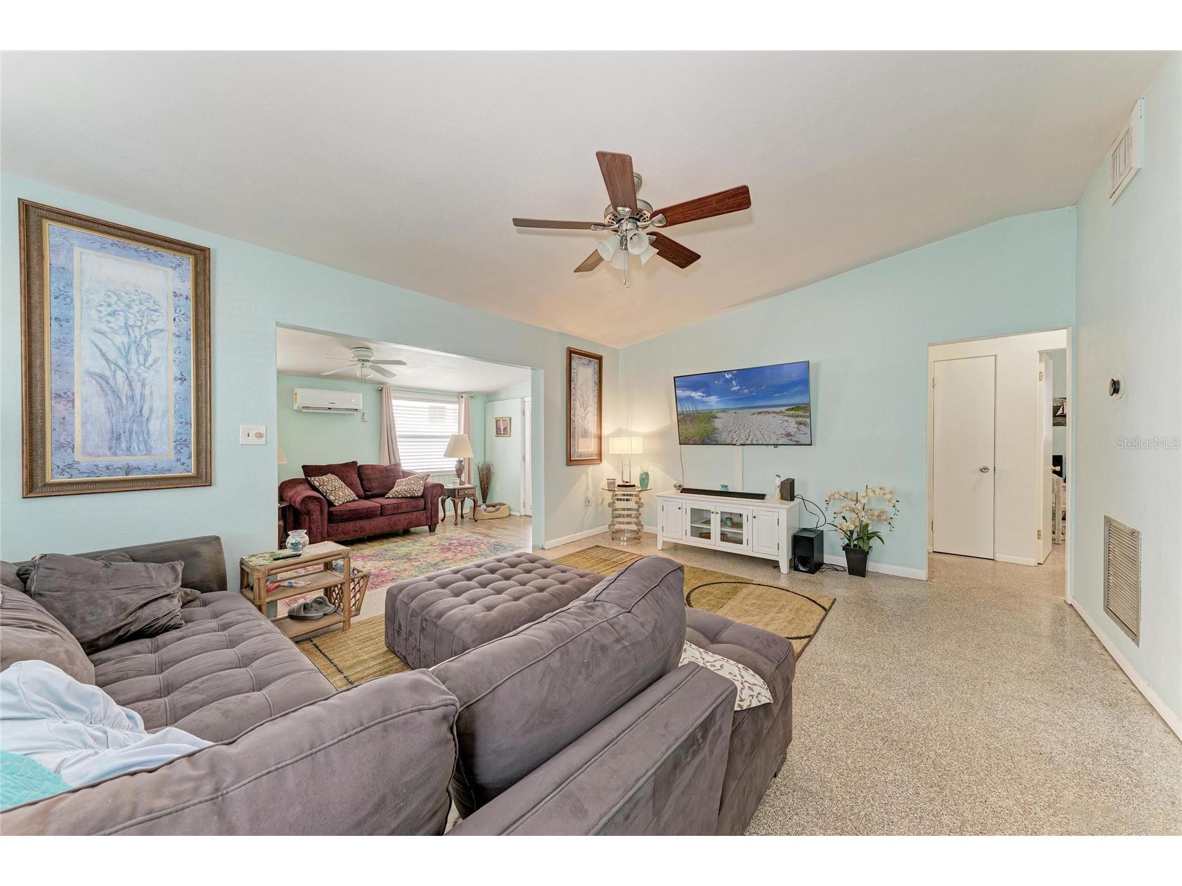 2564 Wood Street Sarasota FL 34237 A4693167 image5