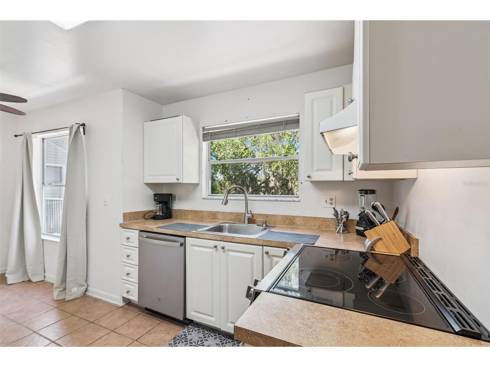 2564 Woodgate Boulevard #204 Orlando FL 32822 O6408565 image10