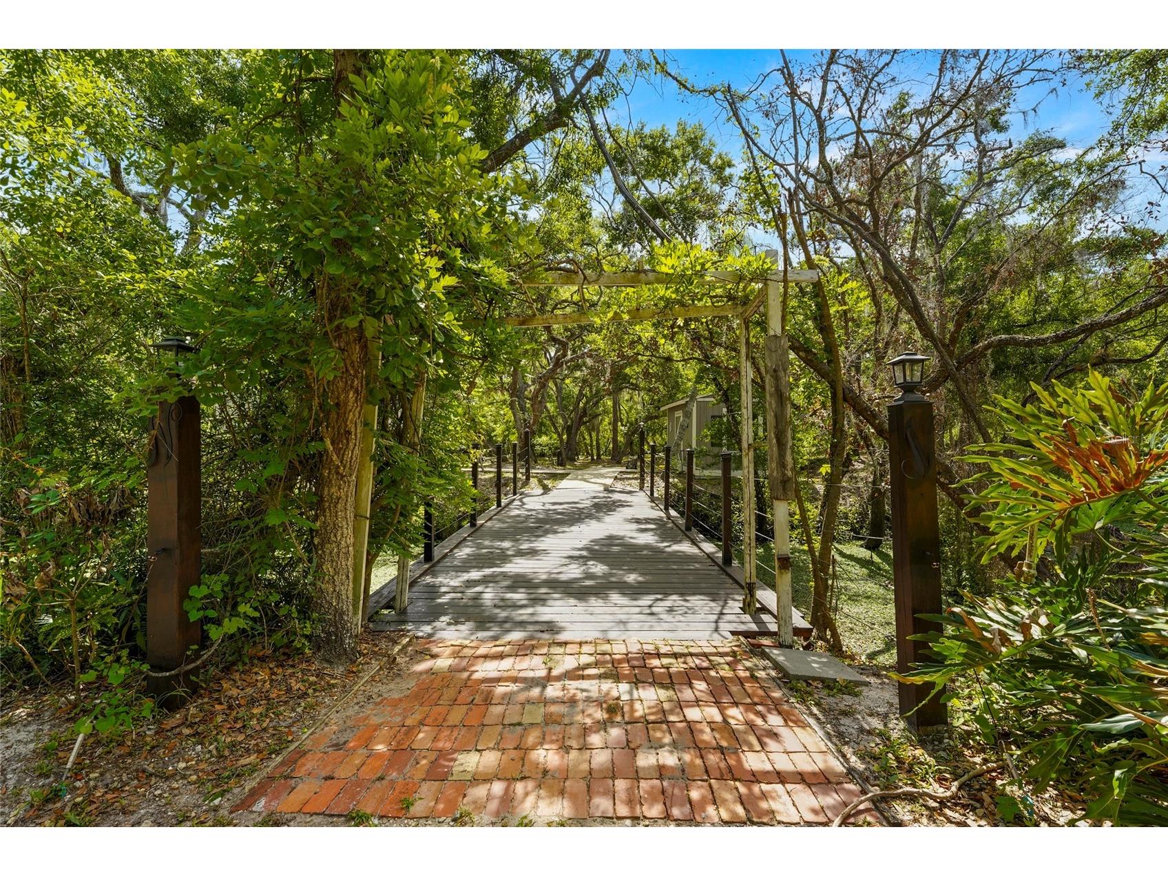 25640 State Road 70 E Myakka City FL 34251 A4688678 image15