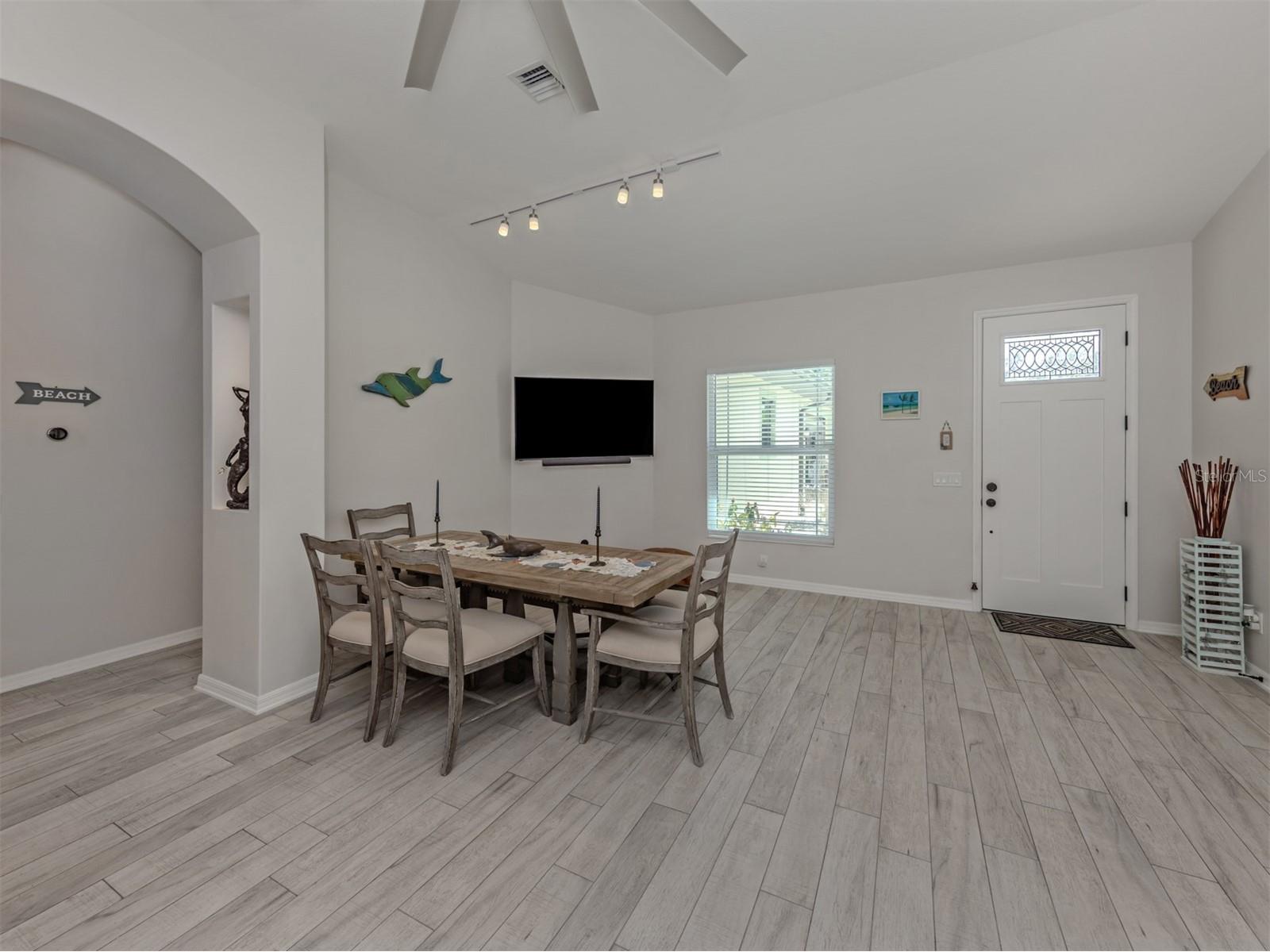2565 Lemon Avenue Englewood FL 34223 N6144729 image5