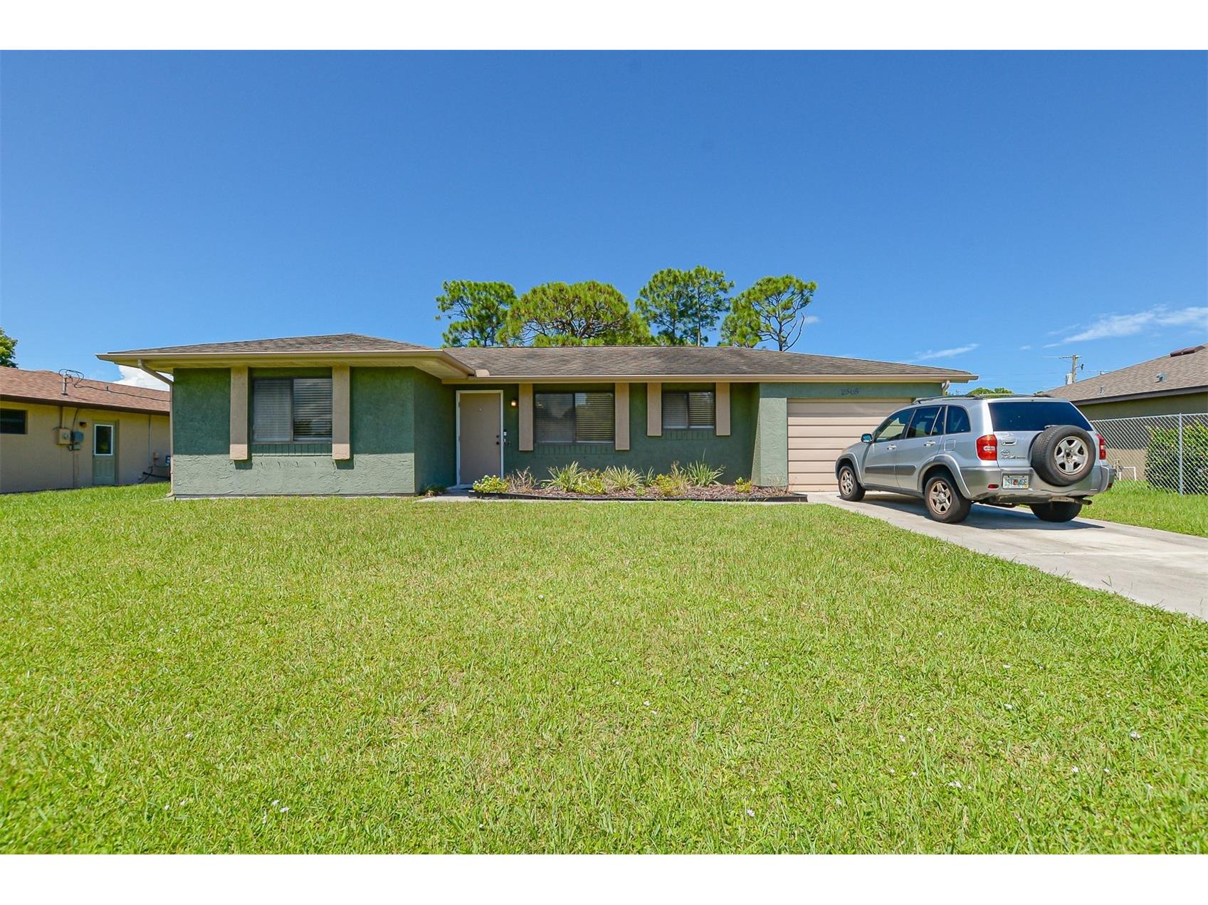 2565 SE Dogwood Avenue Port Saint Lucie FL 34952 O6344999 image3